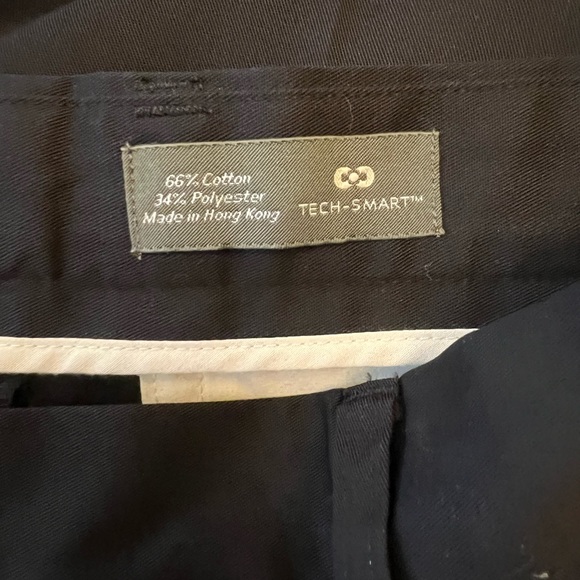 John W. Nordstrom Tech-Smart Men’s Black Front Pleated Cuffed Leg Pants - Picture 4 of 7